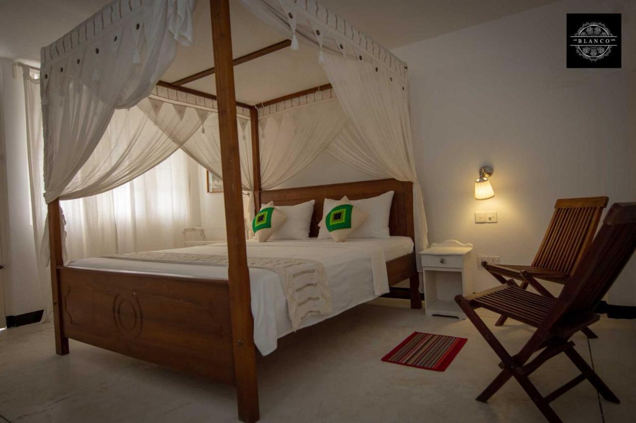 Villa Blanco Dehiwala-Mount Lavinia Bagian luar foto